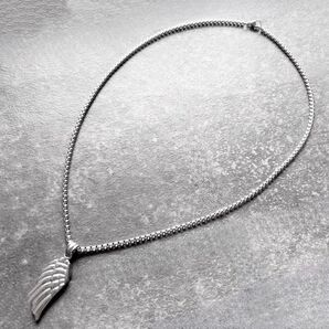 シルバーネックレス フェザー トップ シンプルアクセサリー