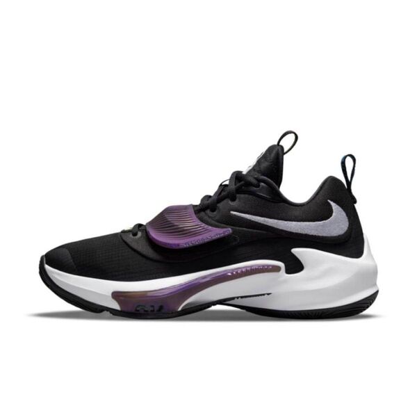 NIKE zoom freak3