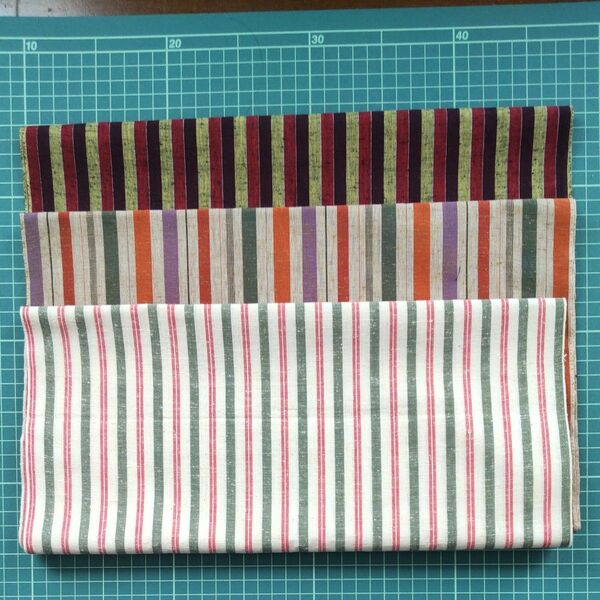 ハギレ カットクロス 遠州綿紬 幅約37cm×50cm 3枚セット③ 和小物 雑貨