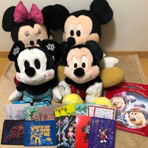 【中古】 ミッキー ミニー ぬいぐるみ 4体 ポストカードなど ディズニー