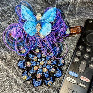 髪飾り、ブローチ ブローチ アクセサリー