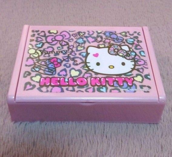 サンリオ ハローキティ ミラー付き アクセサリーケース アクセサリーボックス 小物入れ