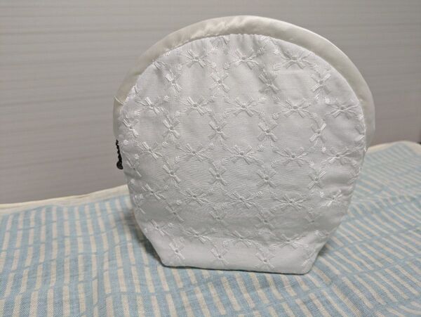ハンドメイド お買得かわいいポーチ コスメポーチ サニタリーポーチ