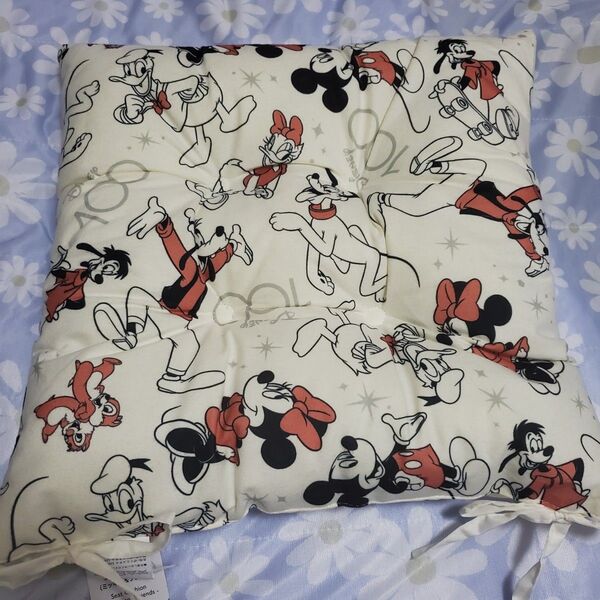 ディズニー 100周年