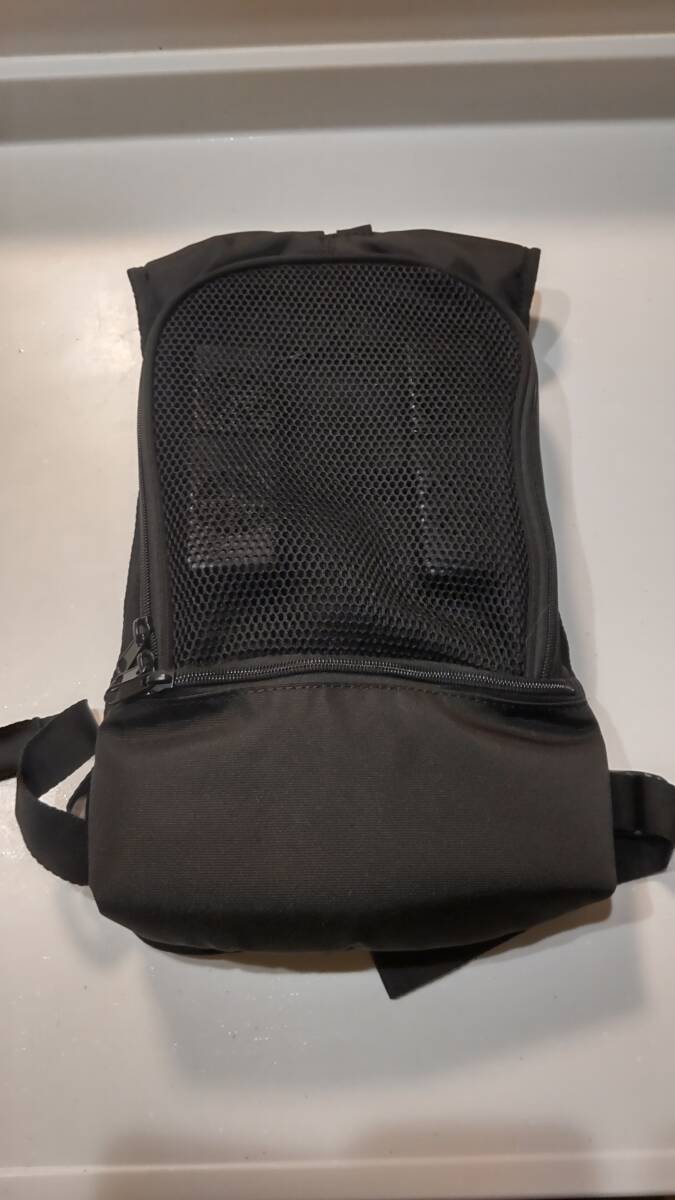 送料無料 冷却ベスト 冷却服 ペルチェ素子冷却 フリーサイズ USB給電 中古品