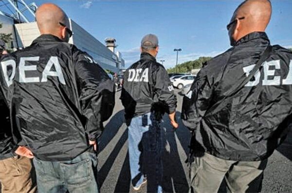 Yahooフリマ限定価格 送料込 DEA 麻薬取締局 Lサイズ コーチジャケット サバゲー コスプレ