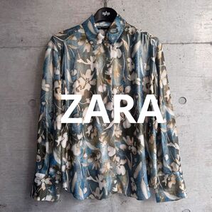 美品 ZARAてろっとしたとろみのある 花柄シャツ 光沢 玉虫
