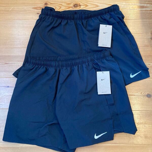更に、値下げしました! NIKE チャレンジャー BF ショーツ 5 (2枚の出品)