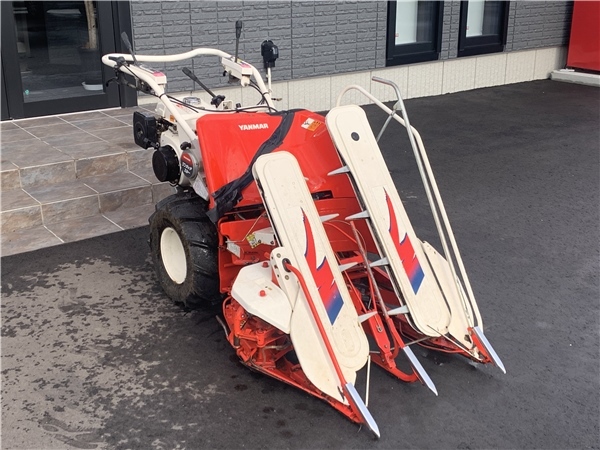 Yahoo!オークション -「ヤンマーバインダー」(車体) (コンバイン Yahoo!オークション -「ヤンマーバインダー」(車体) (コンバイン