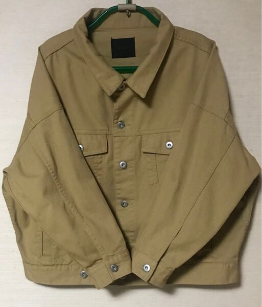 KBFのベージュカラーデニムジャケットです( ´ ` *)