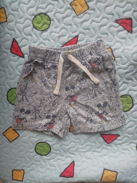 BABYGAP ベビー服 ショートパンツ Disneyコラボ