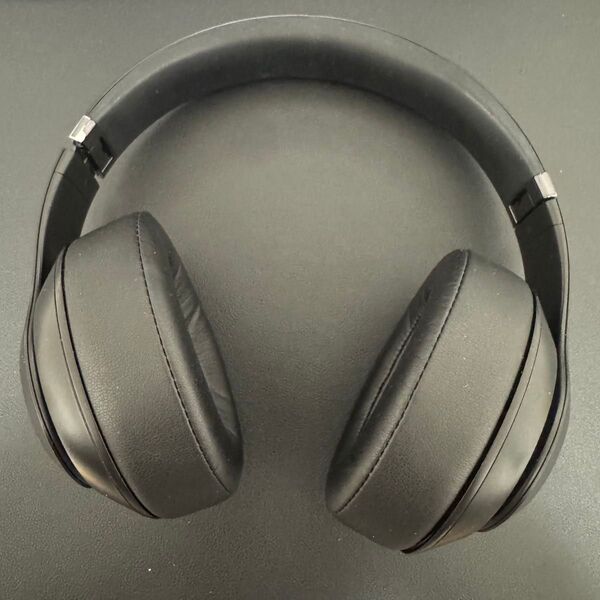 beats ヘッドホン
