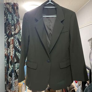 テーラードジャケット