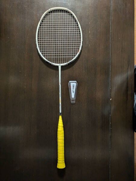 VOLTRIC 70 E-tune「ボルトリック70 Eチューン」 YONEX バドミントン