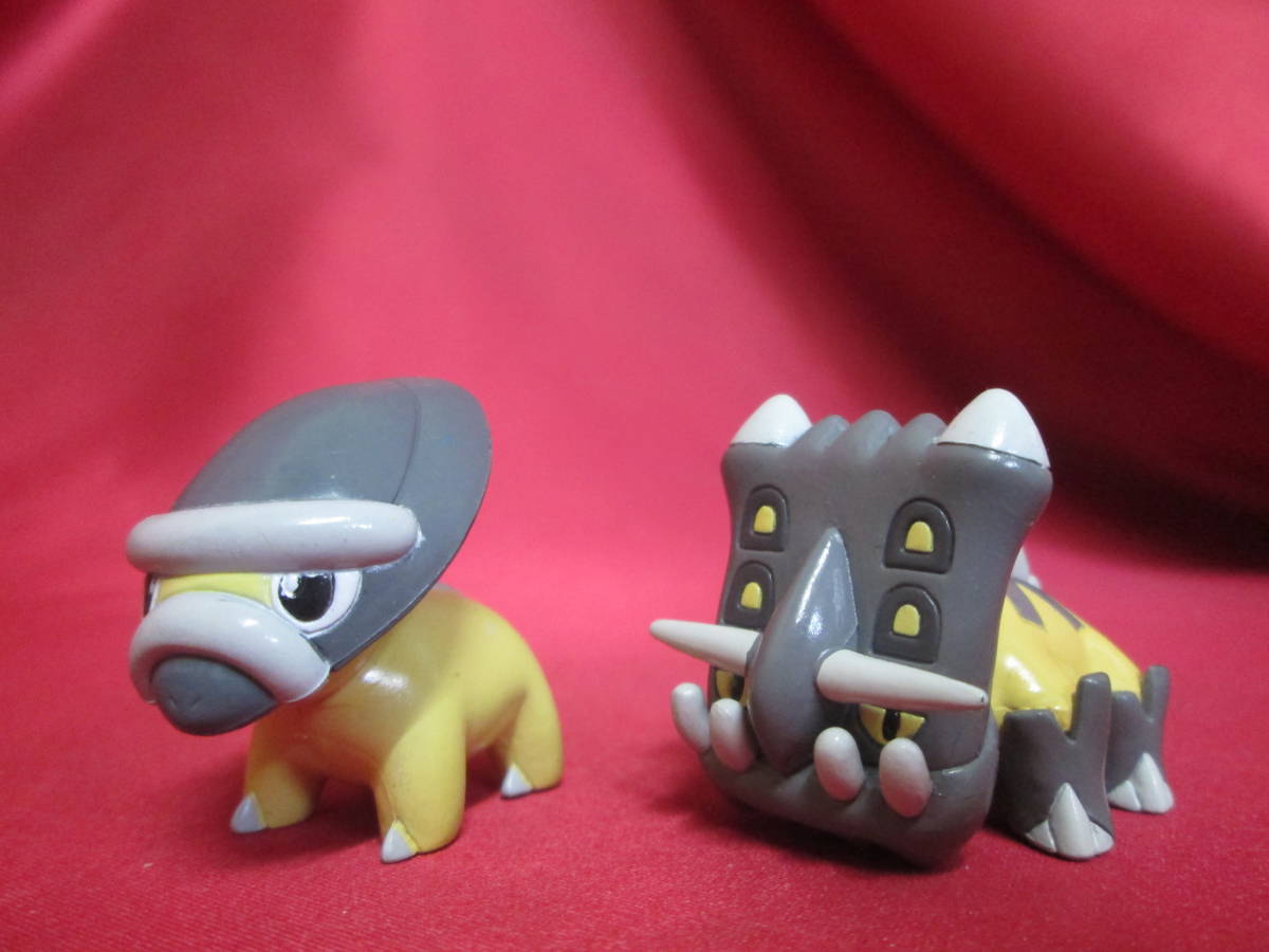 ポケモン タテトプス モンコレ フィギュア-