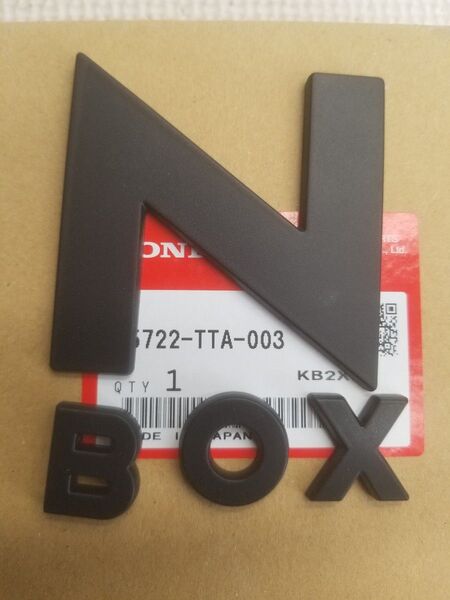 NBOX マット エンブレム