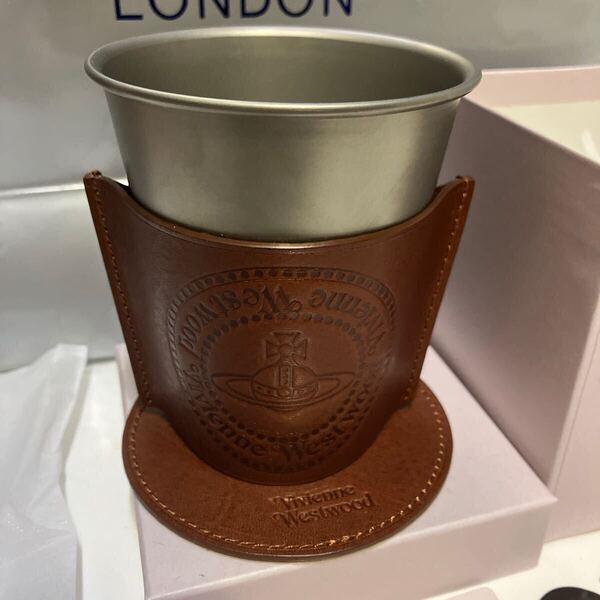 送料込●元箱付新品●Vivienne Westwood ステンレスカップ 茶A 本革コースター付 ヴィヴィアン ウエストウッド ビビアン レザー