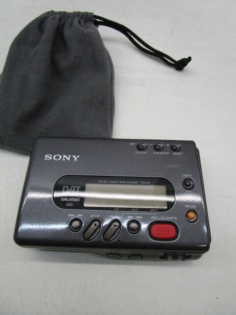 Yahoo!オークション -「SONY d7」の落札相場・落札価格