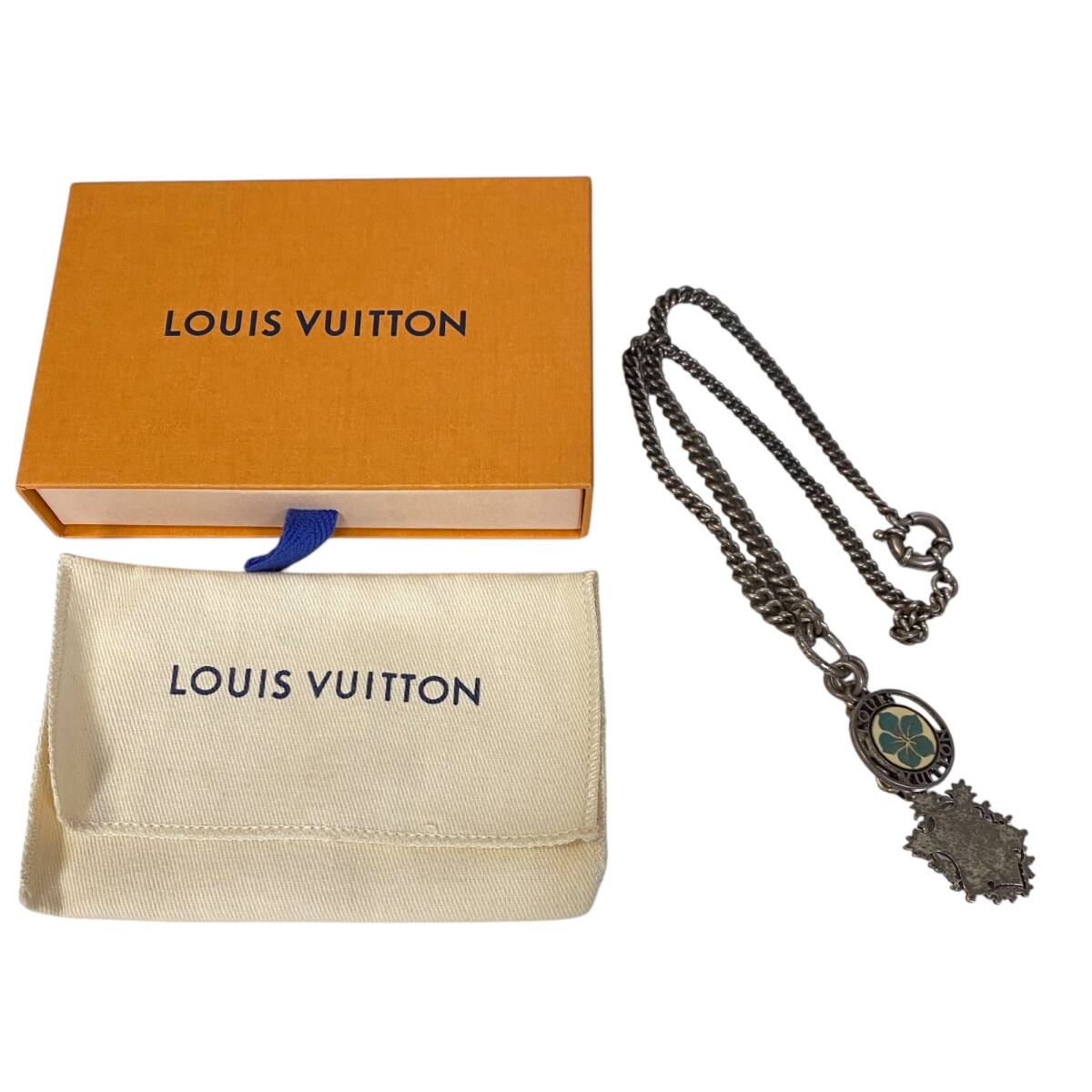 【中古品】 ルイヴィトン　パンダンティフ ヴィクトリア　シルバーメタル　ネックレ