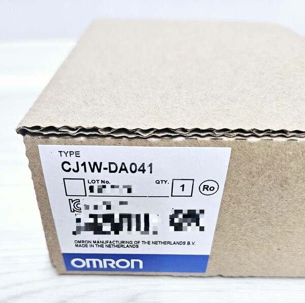 【新品未開封】 OMRON オムロン CJシリーズ アナログ出力ユニット CJ1W-DA041
