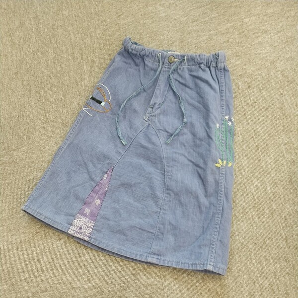 【管理16】DENIME&DUNGAREE デニム&ダンガリー 女の子 110〜120くらい デニムスカート 刺繍 パッチワーク ロングスカート サイズ10
