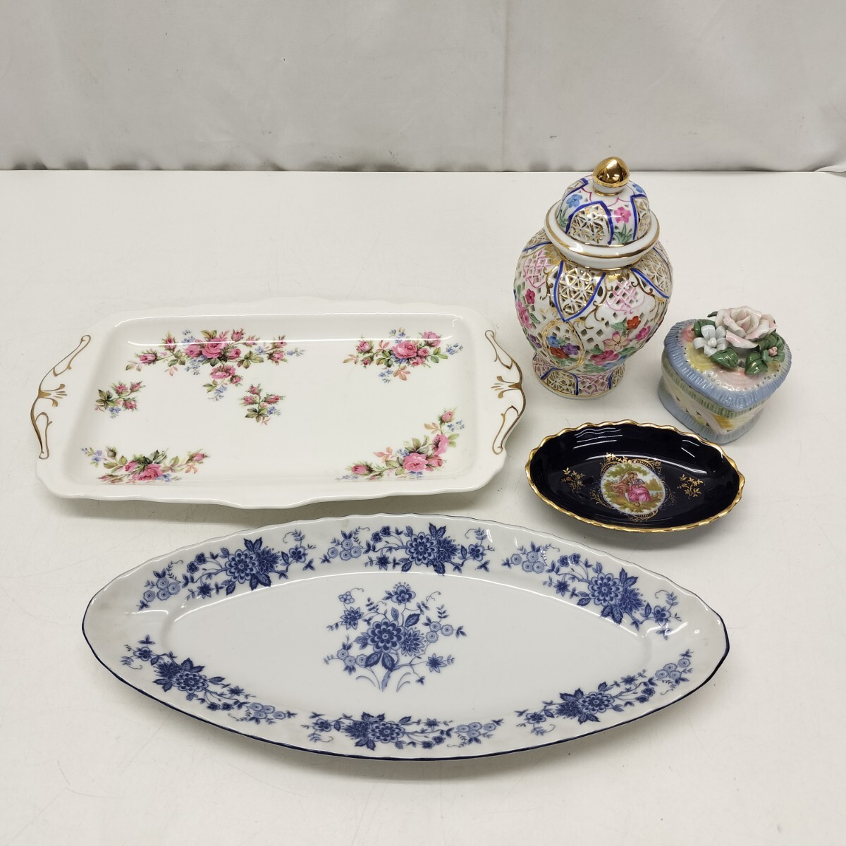 Yahoo!オークション -「royal porcelain」の落札相場・落札価格 Yahoo!オークション -「royal porcelain」の落札相場・落札価格