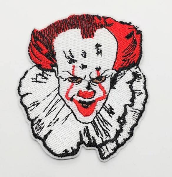 送料無料 IT ペニーワイズ 顔 アイロン 刺繍 ワッペン アップリケ アメリカン雑貨 スマアク