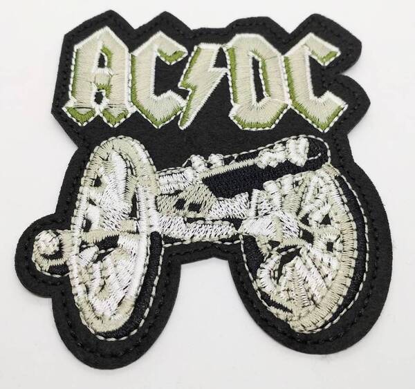 送料無料 AC/DC ロックバンド マルコム・ヤング アイロン 刺繍 ワッペン アメリカン雑貨 スマアク