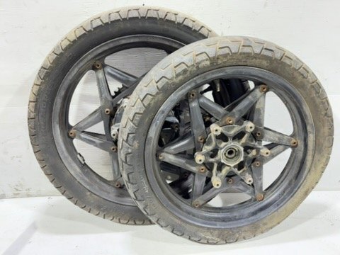2025年最新】Yahoo!オークション -cbr400f(ホイール)の中古品 2025年最新】Yahoo!オークション -cbr400f(ホイール)の中古品