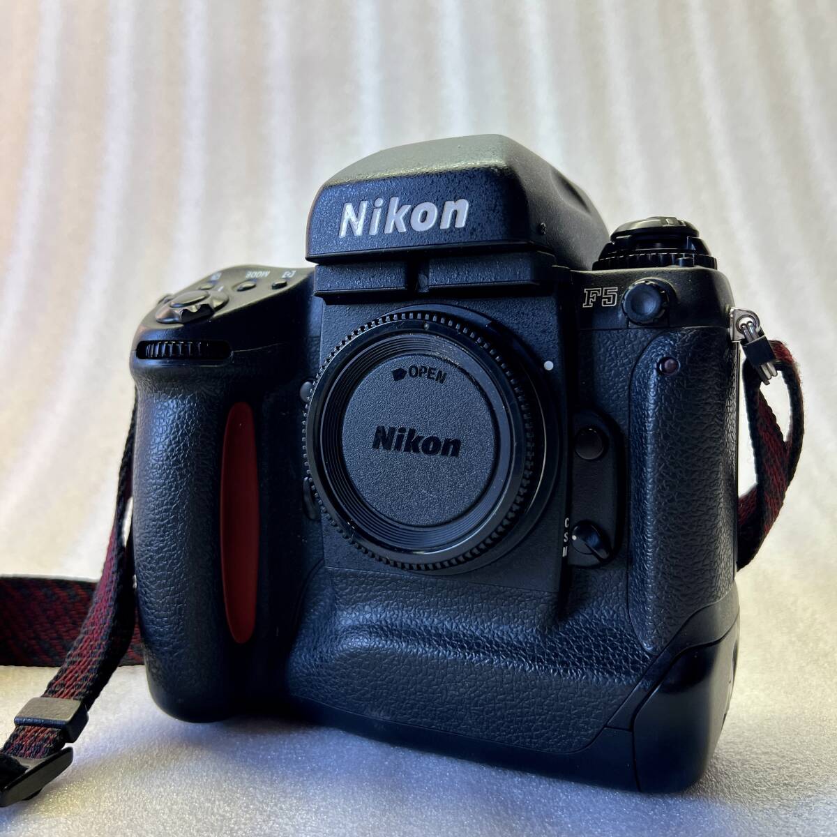 Yahoo!オークション -「nikon f5 mf-28」の落札相場・落札価格 Yahoo!オークション -「nikon f5 mf-28」の落札相場・落札価格