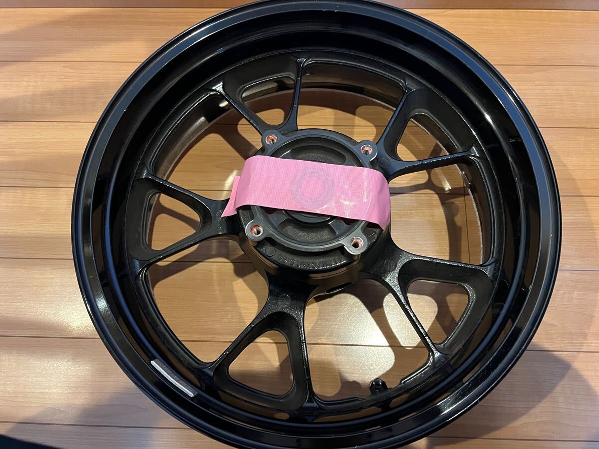 Yahoo!オークション -「zrx1200daegホイール」の落札相場・落札価格 Yahoo!オークション -「zrx1200daegホイール」の落札相場・落札価格