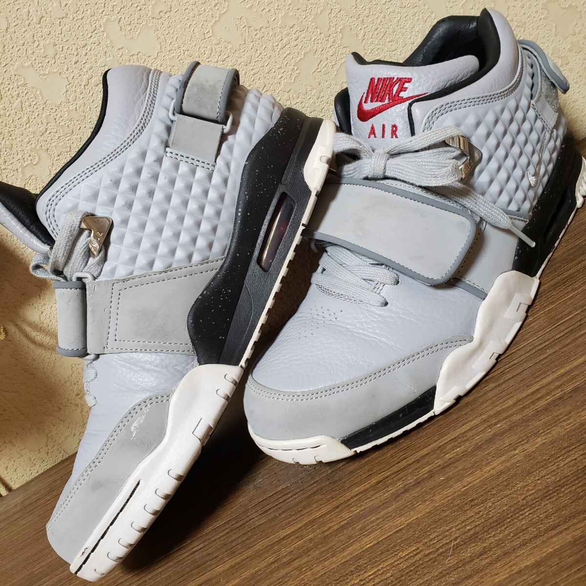 NIKE ナイキ AIR trainer Victor CRUZ エア トレーナー ビクター クルーズ 27.5㎝ グレイ basketball shoes バッシュ sneaker スニーカー