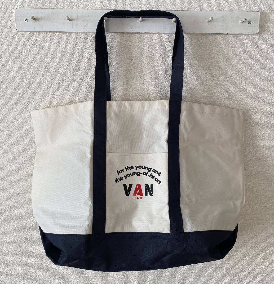 Yahoo!オークション -「vanjac」(トートバッグ) (男女兼用バッグ Yahoo!オークション -「vanjac」(トートバッグ) (男女兼用バッグ