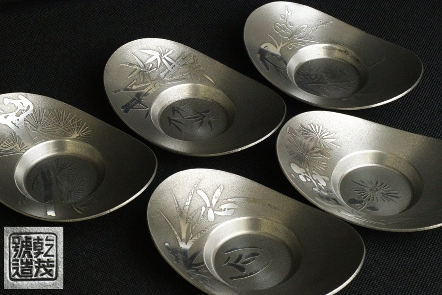 Yahoo!オークション -「茶托 四君子」(錫製) (金属工芸)の落札 Yahoo!オークション -「茶托 四君子」(錫製) (金属工芸)の落札