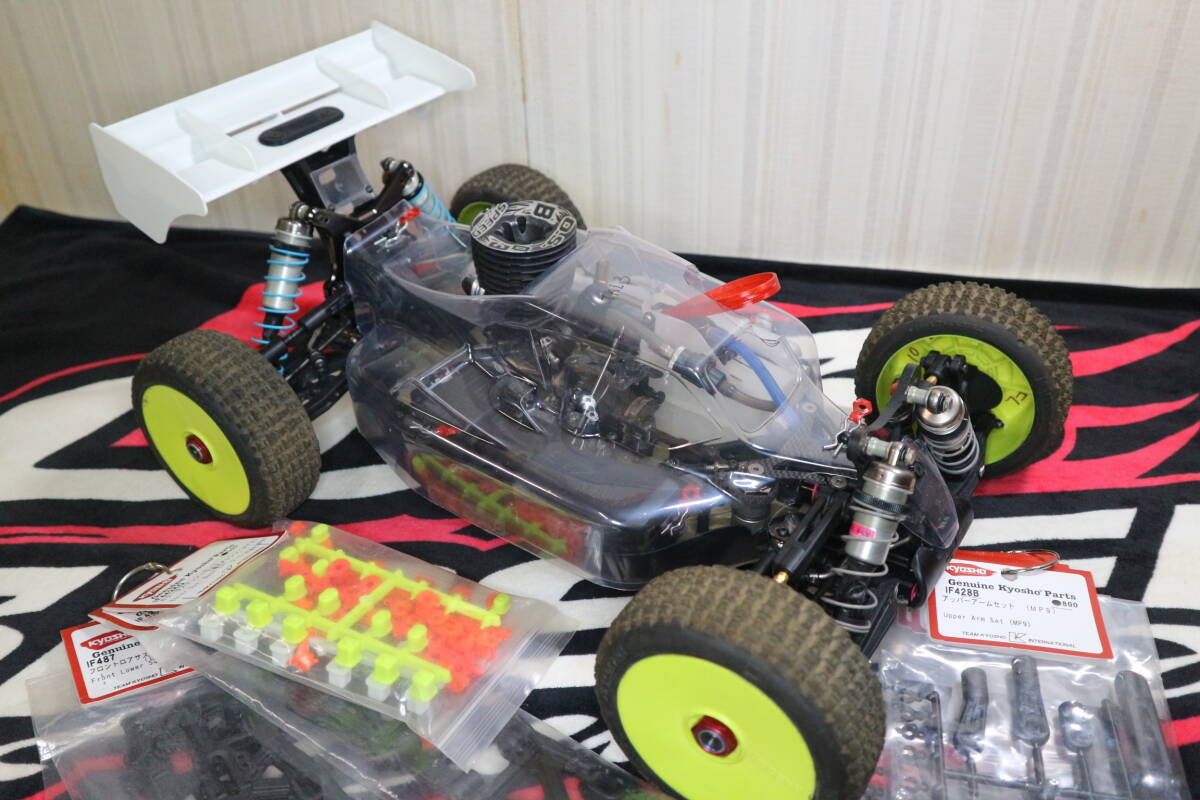 Yahoo!オークション -「kyosho インファーノ」(組立キット Yahoo!オークション -「kyosho インファーノ」(組立キット