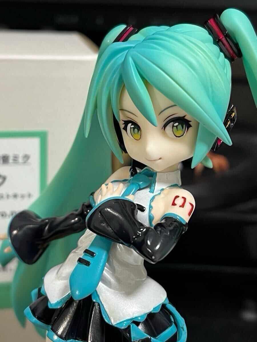 Yahoo!オークション -「(ガレージキット ガレキ) ミク Yahoo!オークション -「(ガレージキット ガレキ) ミク