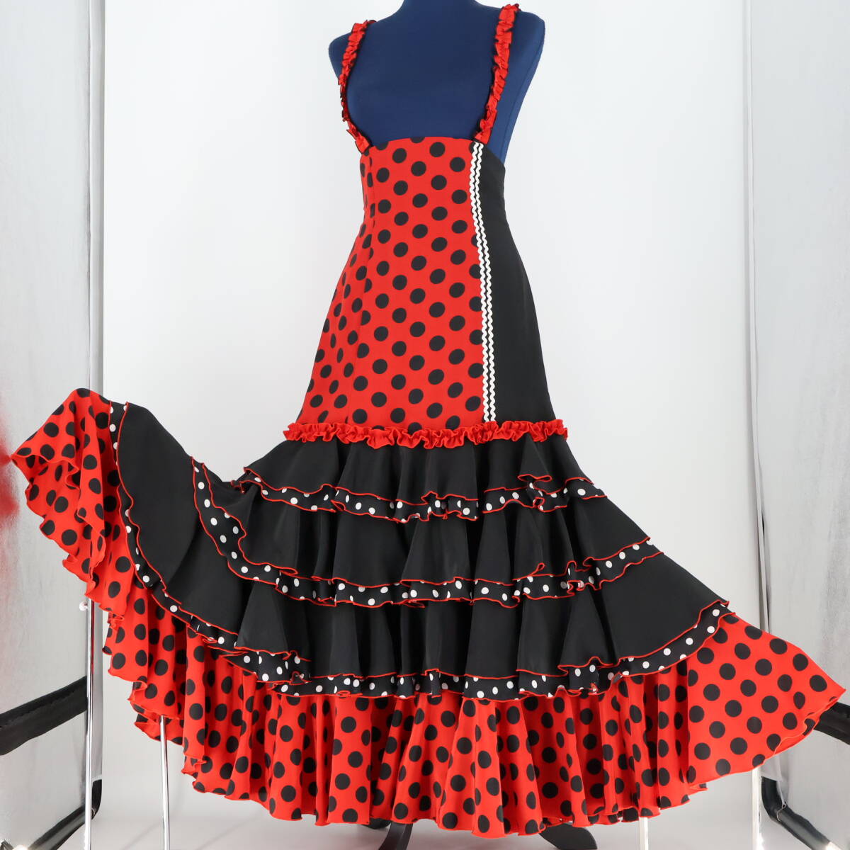 美品 フラメンコ衣装】ピンク SONIA JOHNES ソニアジョーンズ 美品 フラメンコ衣装】ピンク SONIA JOHNES ソニアジョーンズ