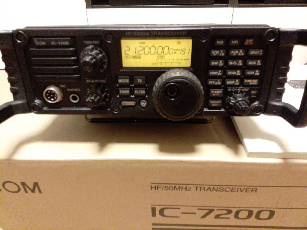 ICOM IC-7200 HF+50MHz 50W (改)SSB/CW/RTTY/AM ICOM IC-7200 HF+50MHz 50W (改)SSB/CW/RTTY/AM