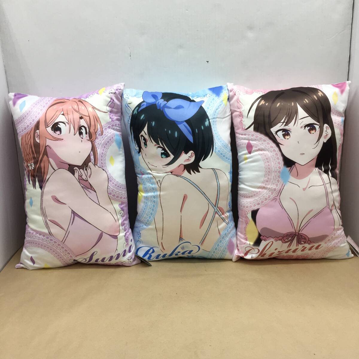 Amazon.co.jp: 彼女 お借りします ロングエアクッション 浮き輪