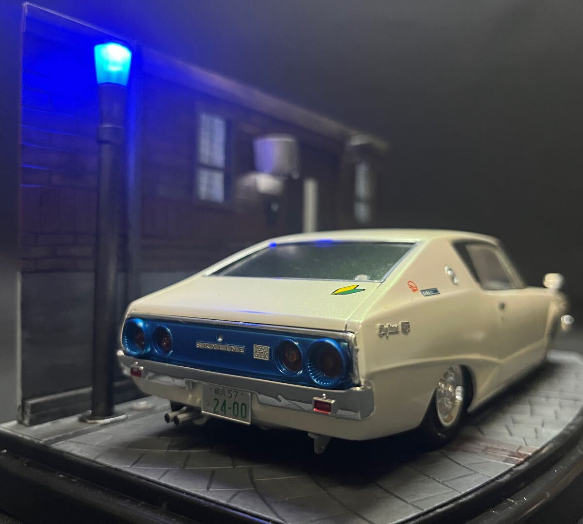 Yahoo!オークション -「ブタケツローレル」(完成品) (自動車)の Yahoo!オークション -「ブタケツローレル」(完成品) (自動車)の