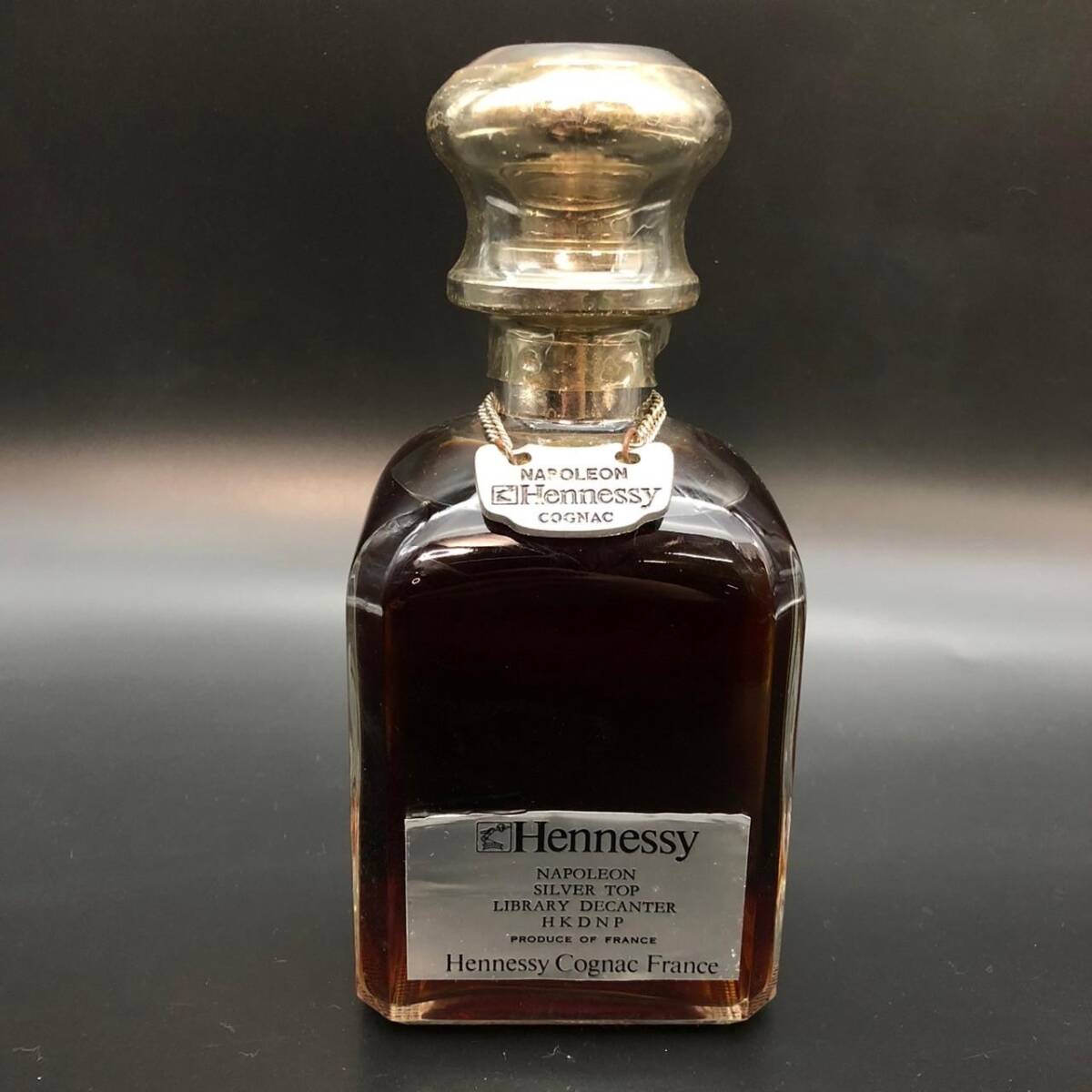 古酒 ヘネシー ナポレオン シルバートップ 700ml / Hennessy 古酒 ヘネシー ナポレオン シルバートップ 700ml / Hennessy