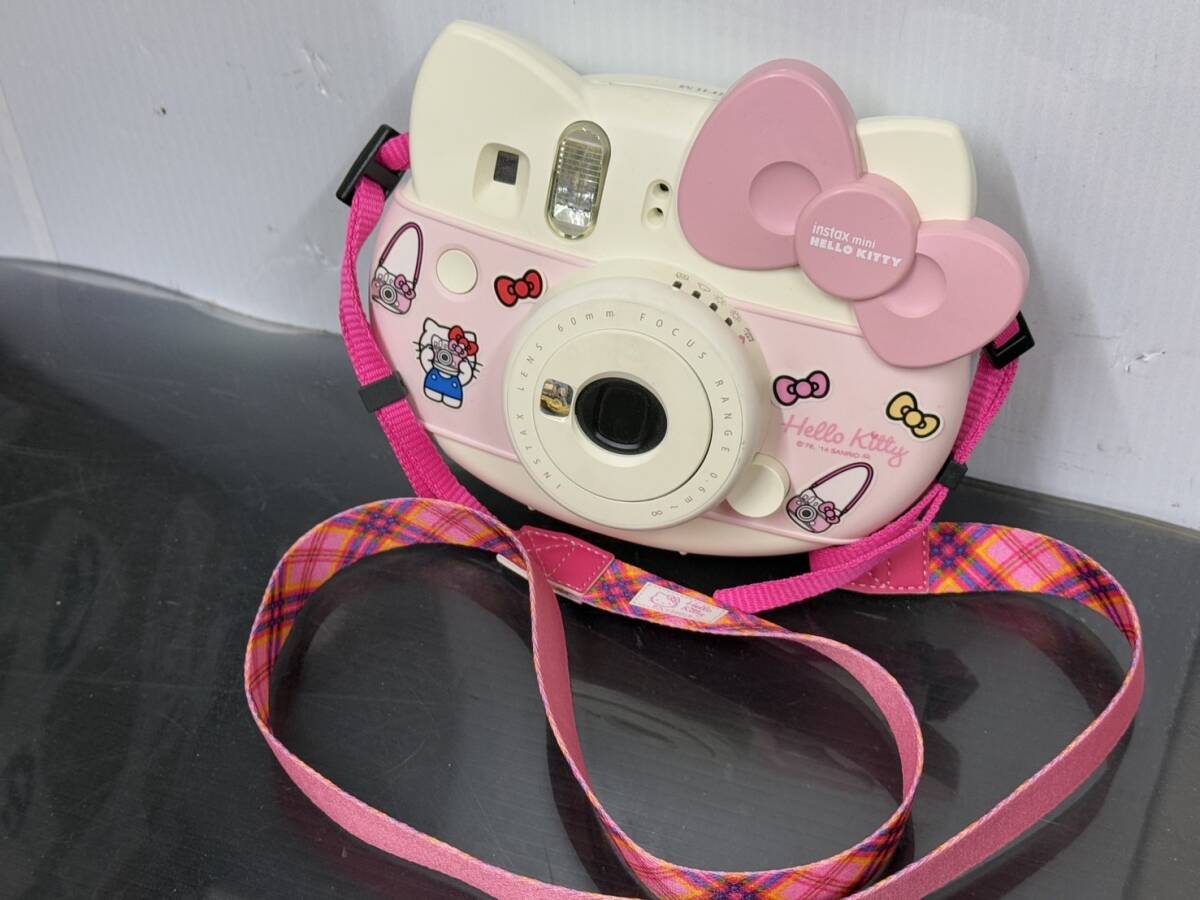 Yahoo!オークション -「チェキ instax mini hello kitty」の落札 Yahoo!オークション -「チェキ instax mini hello kitty」の落札