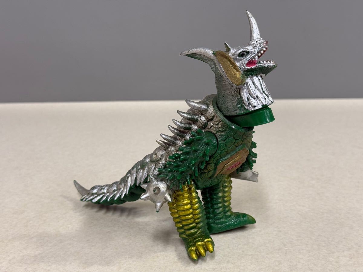 Yahoo!オークション -「キングザウルス タイラント」の落札相場 Yahoo!オークション -「キングザウルス タイラント」の落札相場