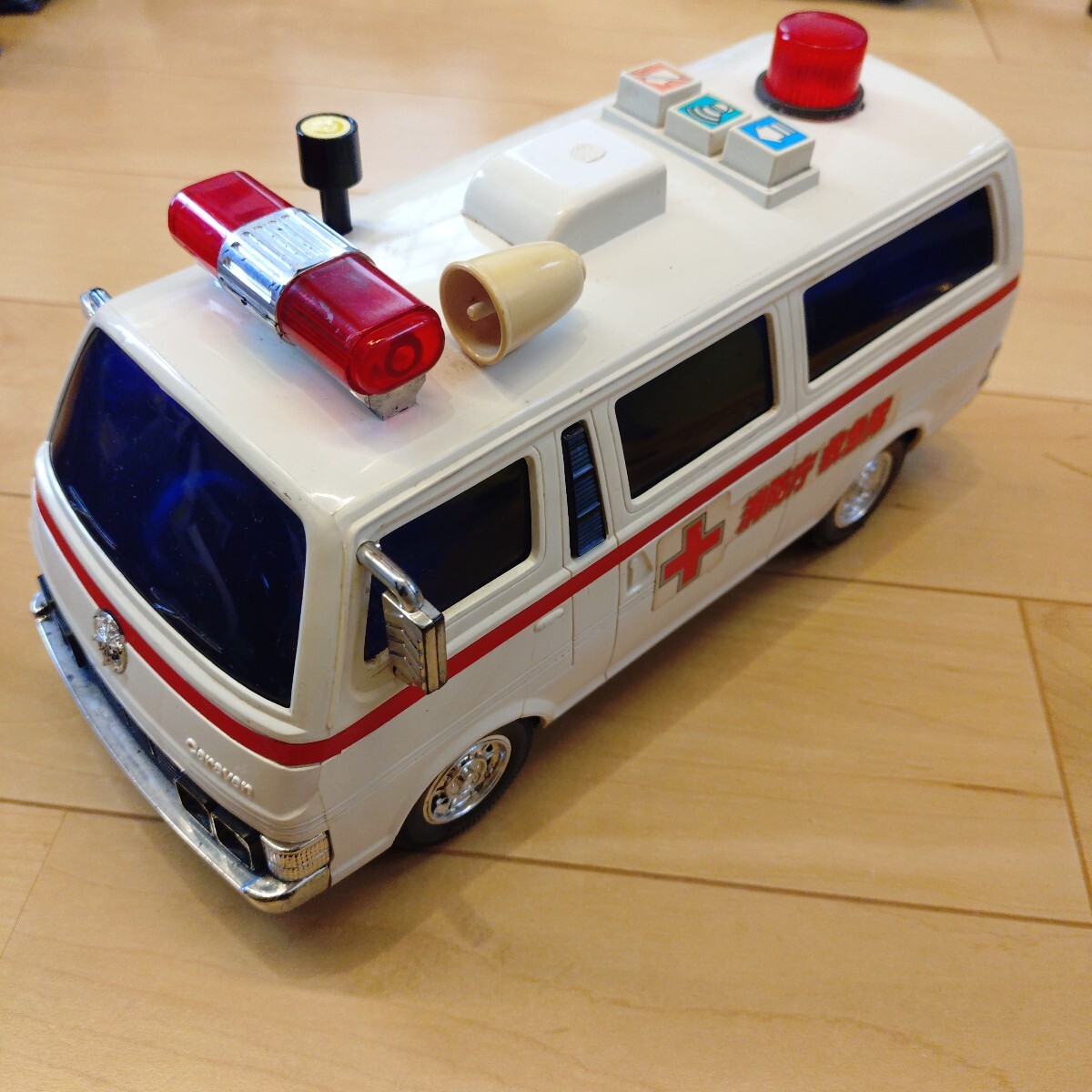 Yahoo!オークション -「救急車 ミニカー」(ビンテージ) の落札 Yahoo!オークション -「救急車 ミニカー」(ビンテージ) の落札