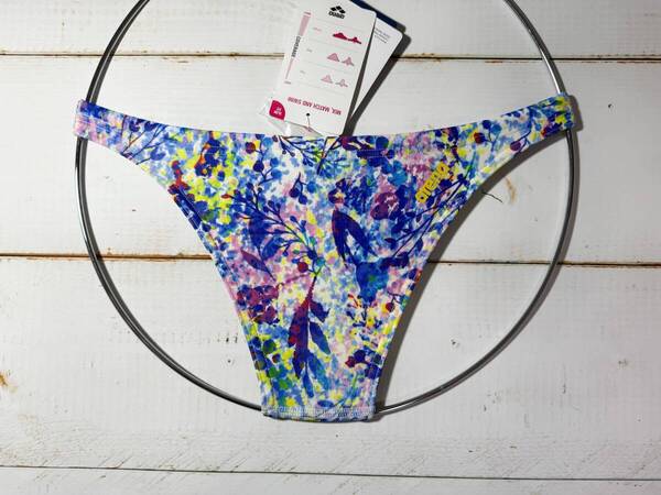 【即決】Arena アリーナ 女性用 ビーチバレー ビキニ ショーツ 水着 ブルマ Free REFLEXION柄 海外XXS その1