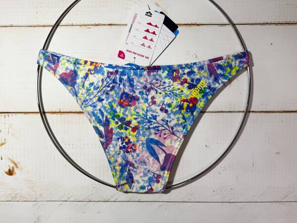 【即決】Arena アリーナ 女性用 ビーチバレー ビキニ ショーツ 水着 ブルマ Free REFLEXION柄 海外XS その1