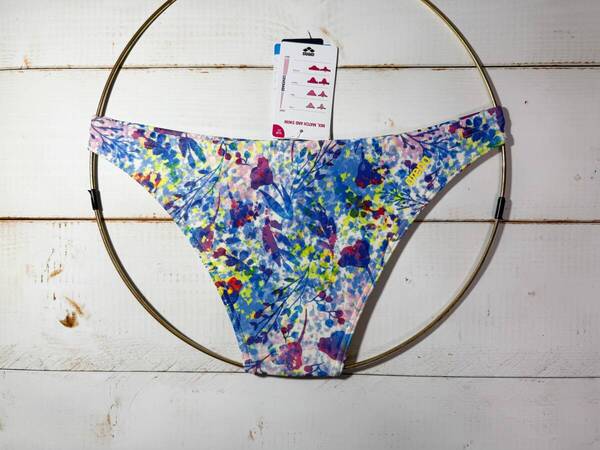【即決】Arena アリーナ 女性用 ビーチバレー ビキニ ショーツ 水着 ブルマ Free REFLEXION柄 海外L その1