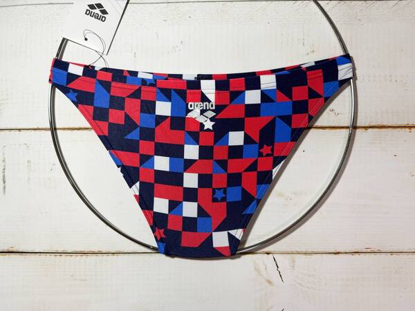 【即決】Arena アリーナ 女性用 ビーチバレー ビキニ ショーツ 水着 ブルマ Red USA 柄 海外28 その2
