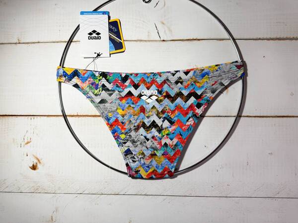 【即決】Arena アリーナ 女性用 ビーチバレー ビキニ ショーツ 水着 ブルマ Ethno 柄 海外26 その3
