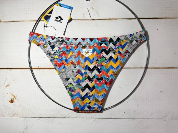 【即決】Arena アリーナ 女性用 ビーチバレー ビキニ ショーツ 水着 ブルマ Ethno 柄 海外30 その2